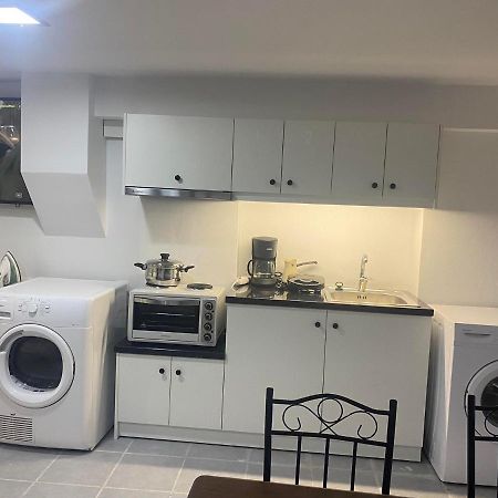 Le.Chris Central Dorms Hotel Réthimno Kültér fotó