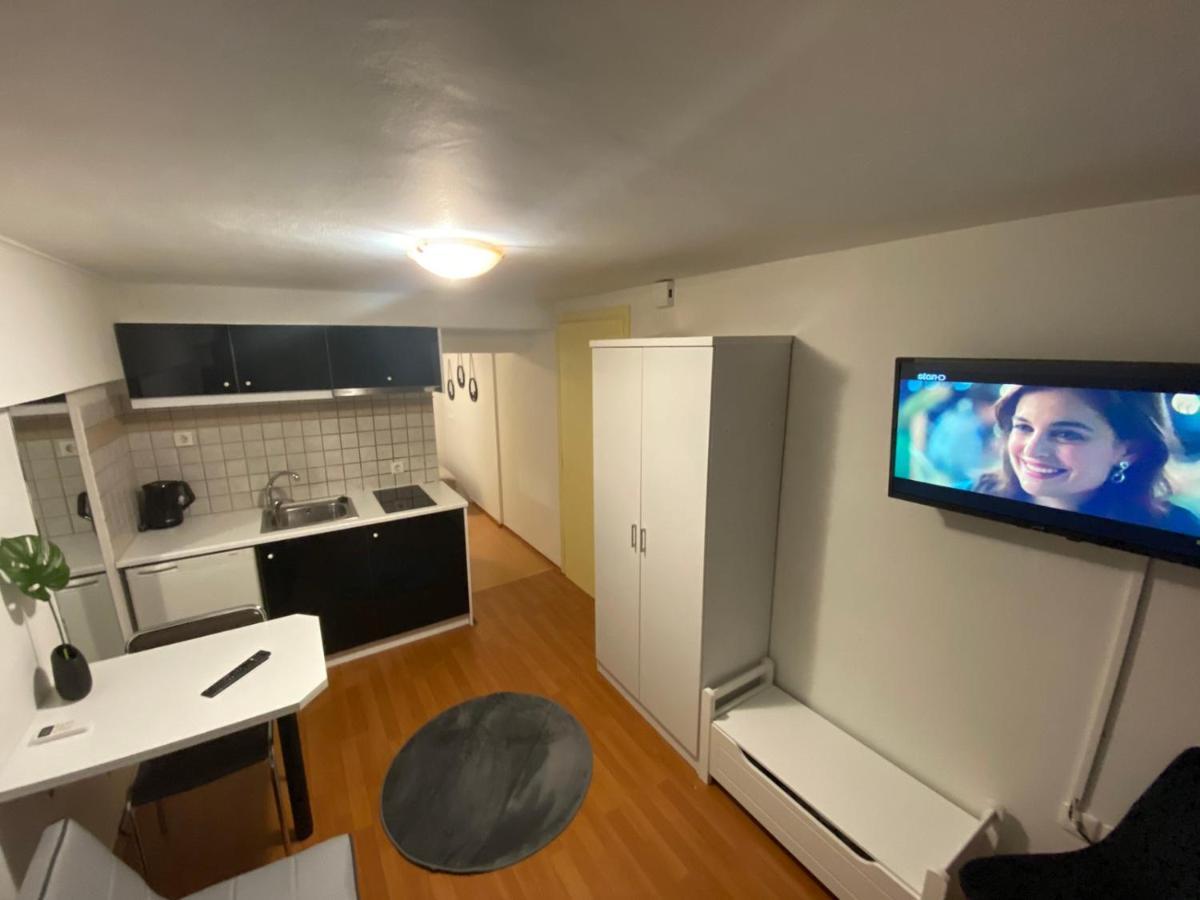 Le.Chris Central Dorms Hotel Réthimno Kültér fotó