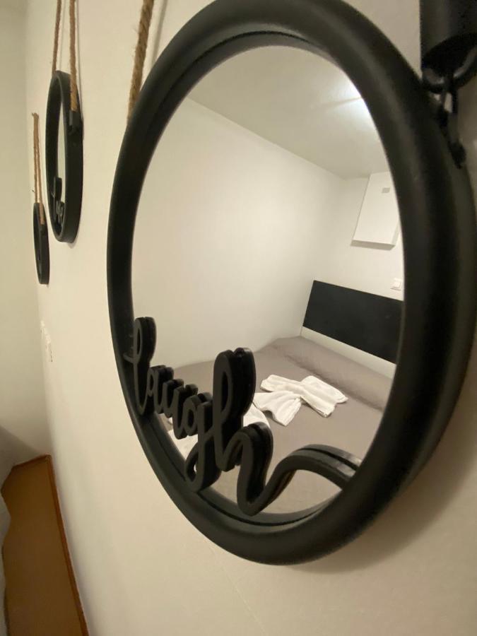 Le.Chris Central Dorms Hotel Réthimno Kültér fotó